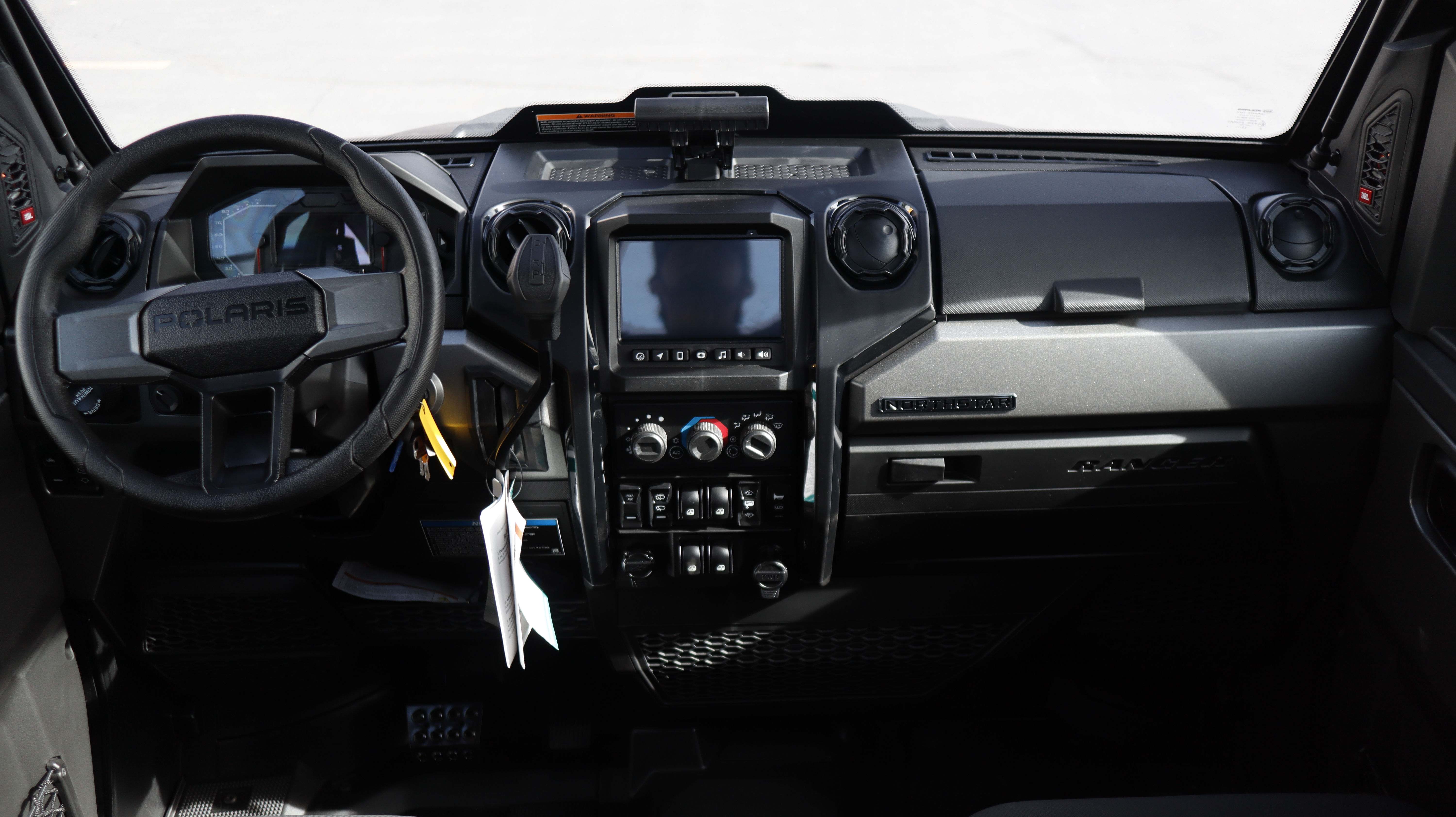 2027 Polaris RANGER CREW XD 1500 Northstar Ultimate UTV