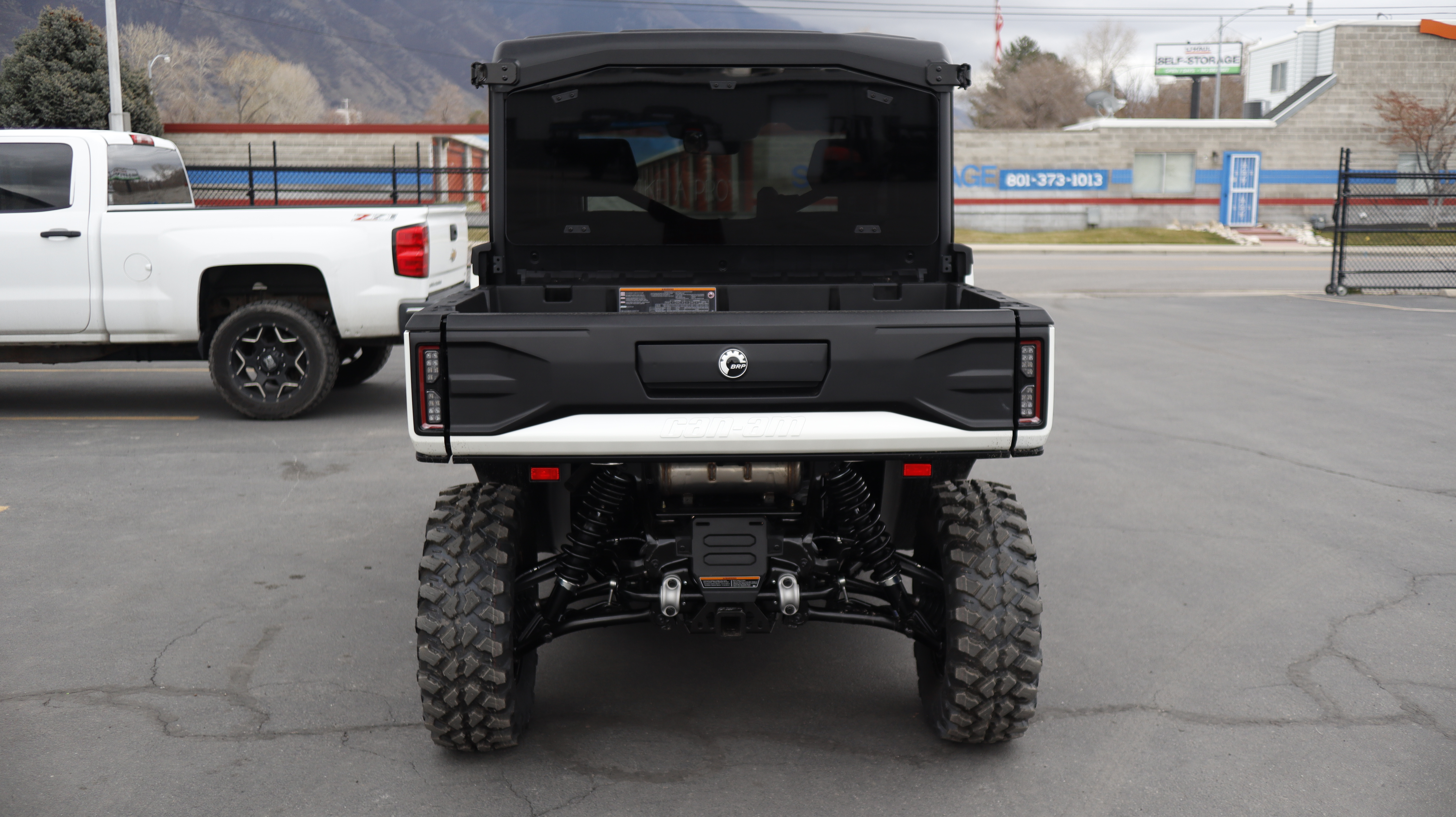 2027 CAN-AM Defender MAX Limited HD11 UTV
