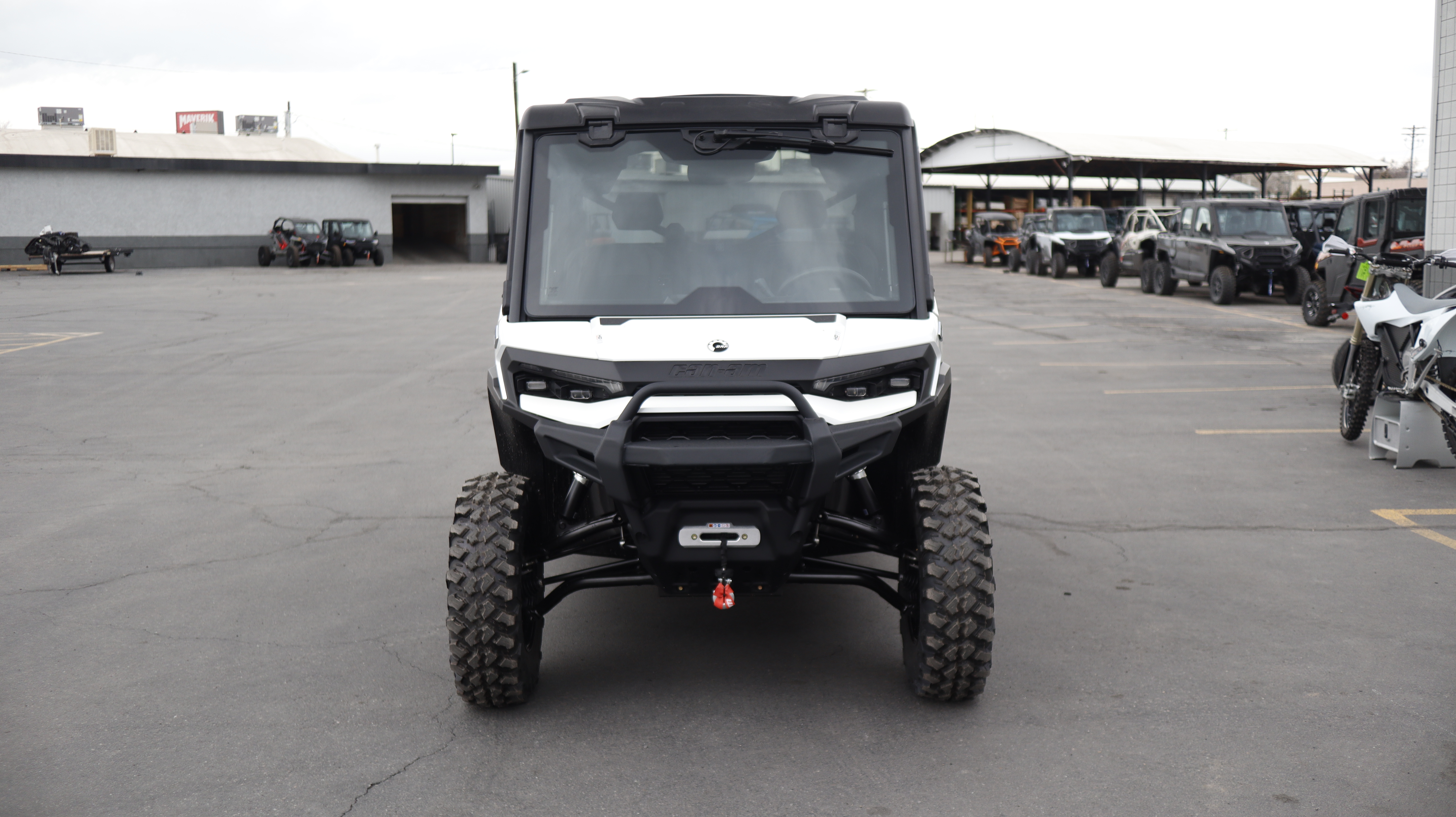2027 CAN-AM Defender MAX Limited HD11 UTV