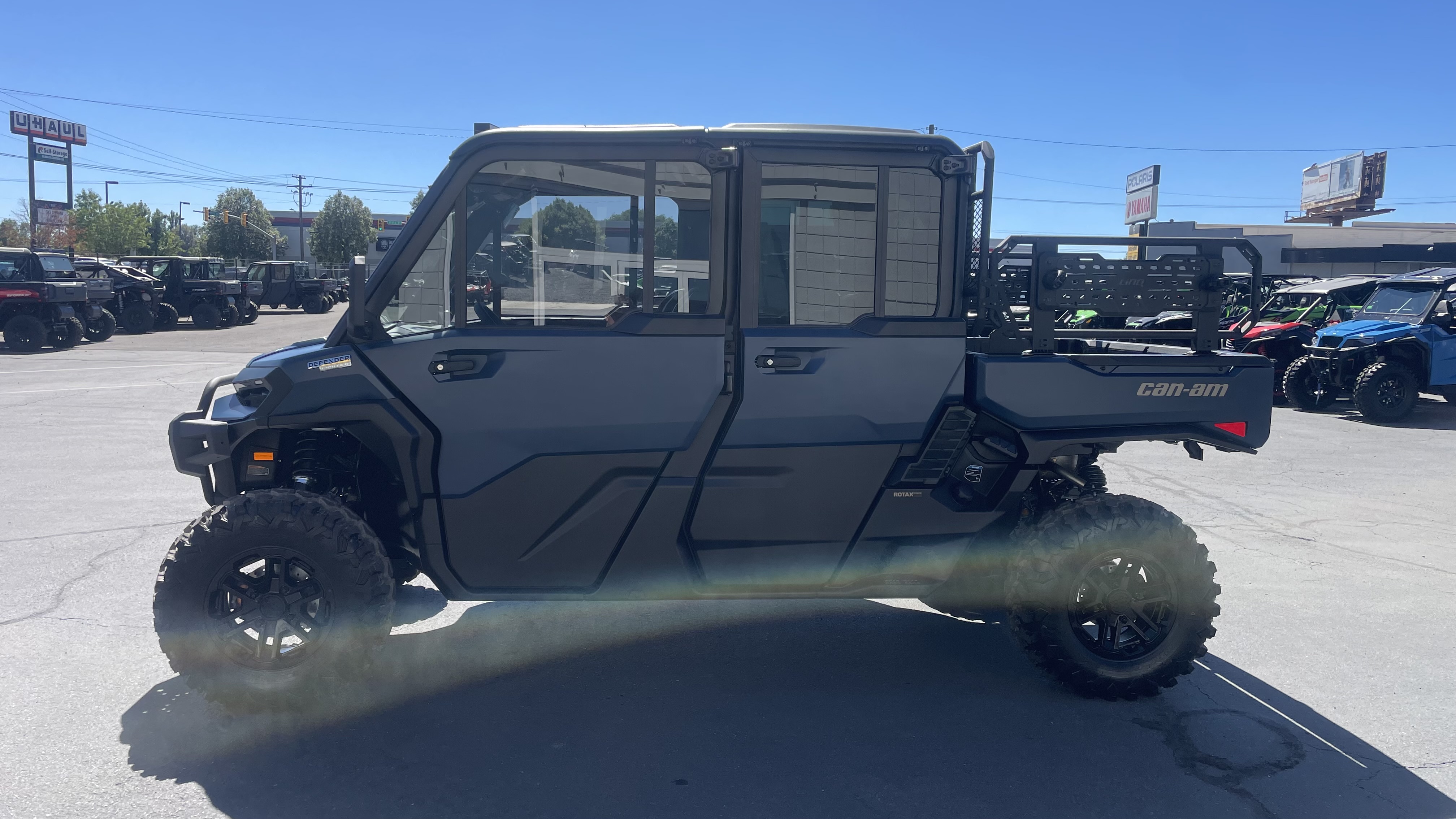 2027 CAN-AM Defender XU MAX Limited UTV