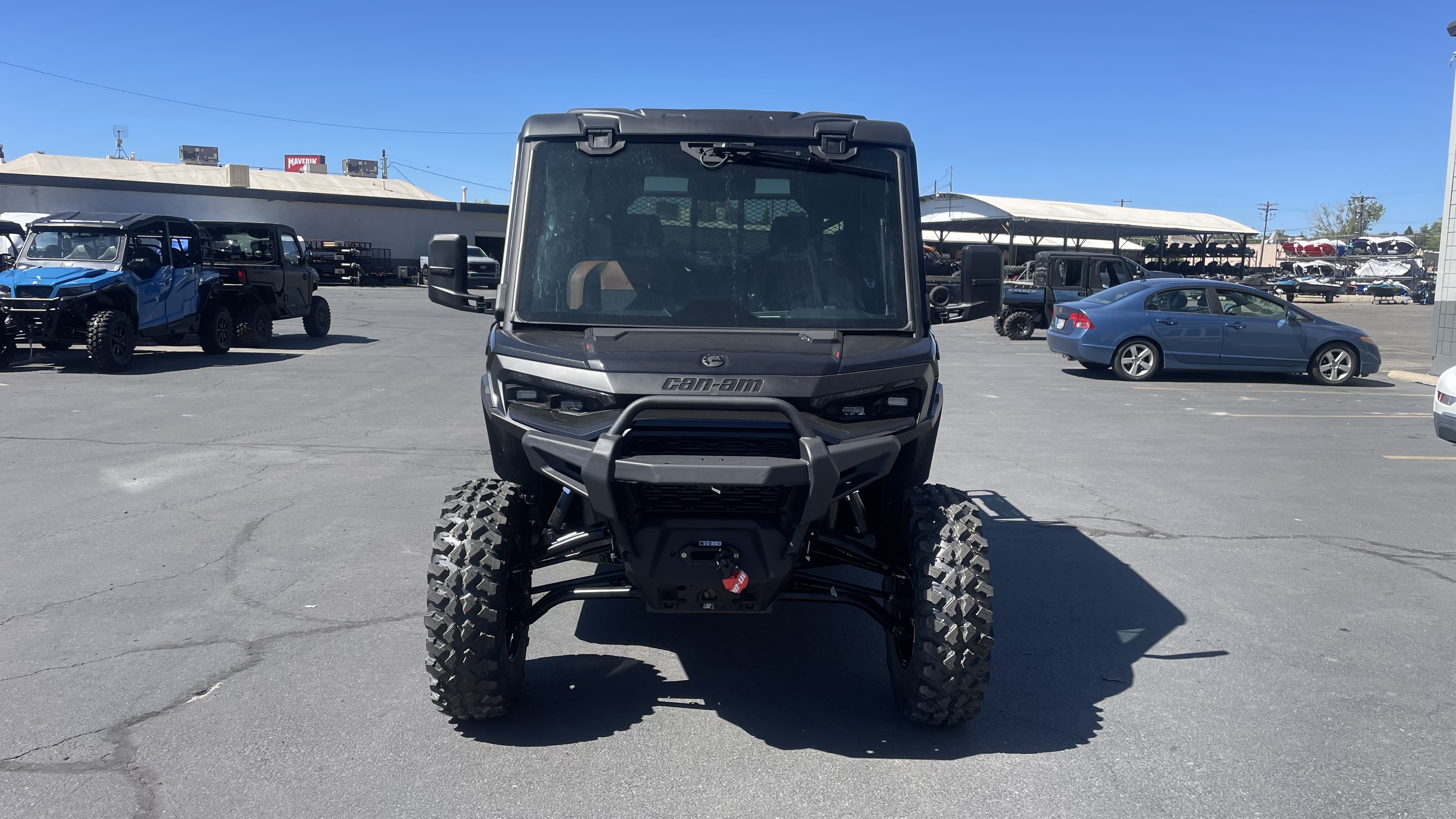 2027 CAN-AM Defender XU MAX LONE STAR CAB UTV