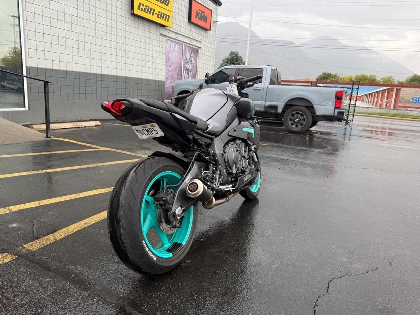 2024 YAMAHA MT-10 MOTORCYCLE