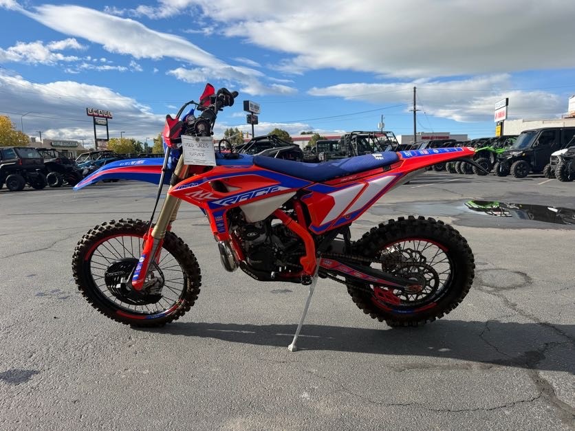 2025 BETA 300 RR XPRO 2-Stroke MOTORCYCLE