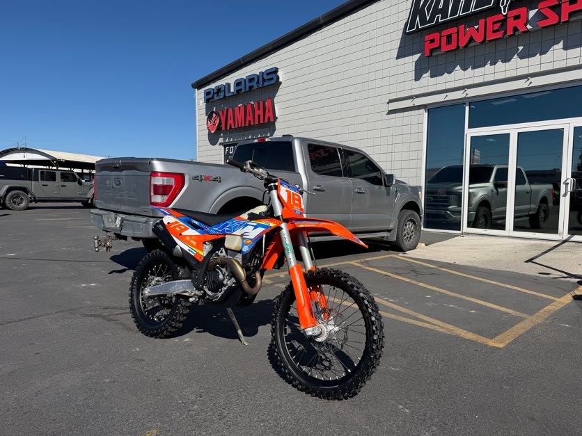2025 KTM 350 XC-F DIRT BIKE