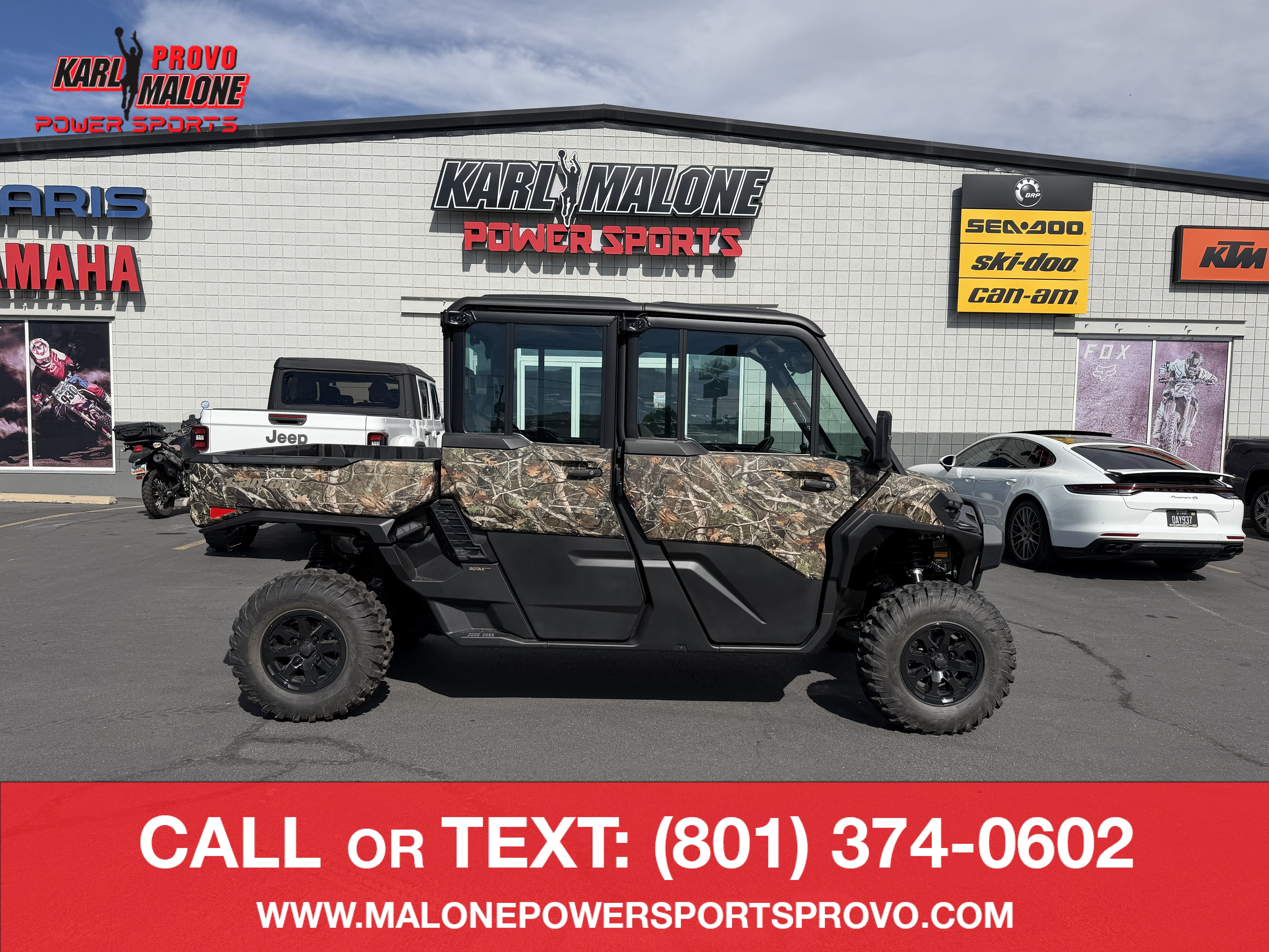 2026 Can-Am Defender MAX XT CAB HD11 UTV