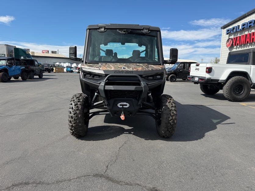 2026 Can-Am Defender MAX XT CAB HD11 UTV