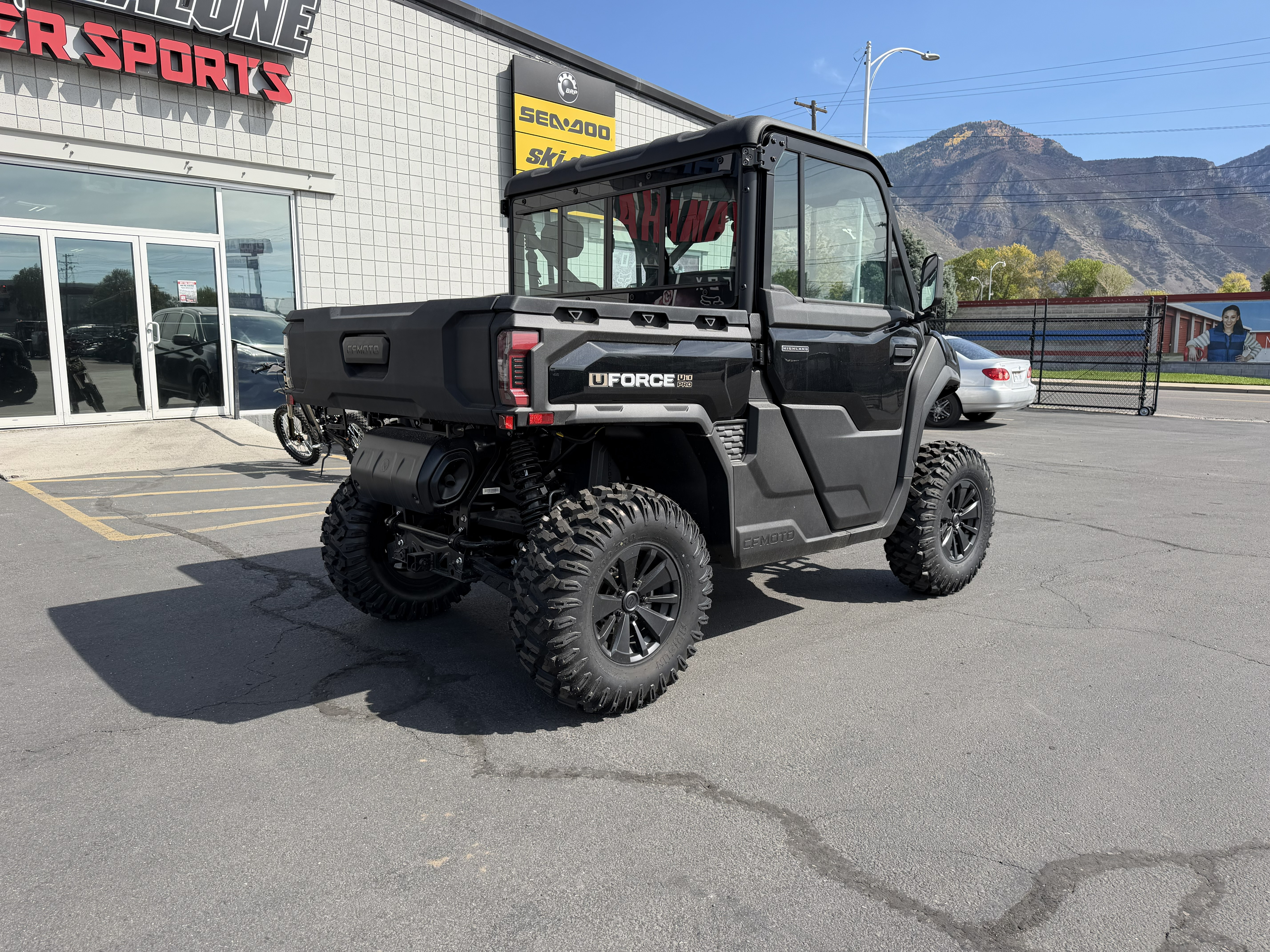 2026 CFMOTO UFORCE U10 Pro Highland UTV