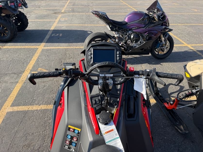 2026 POLARIS RMK Khaos 155 Patriot Boost SNOWMOBILE
