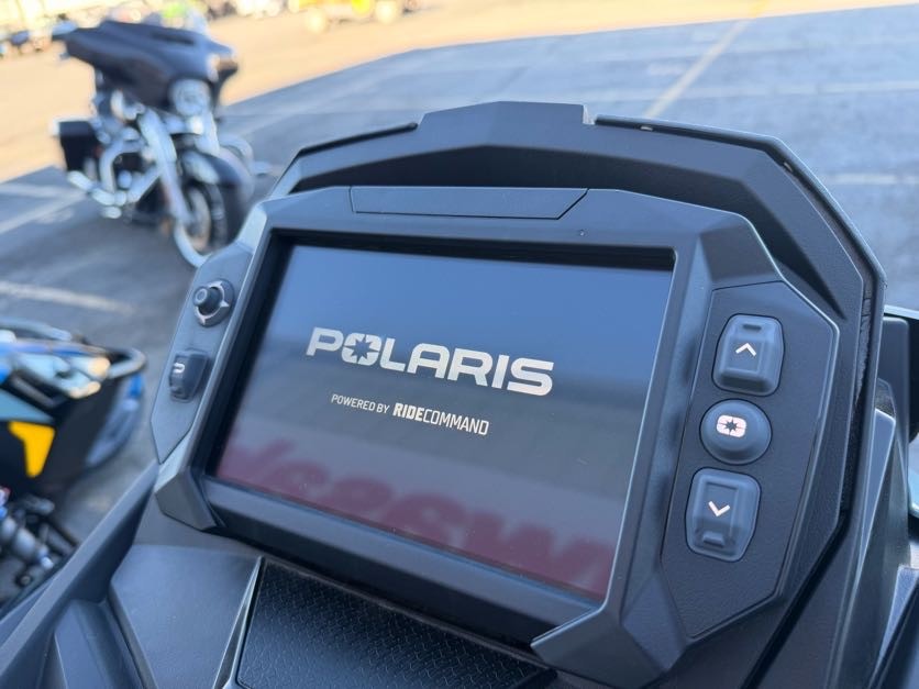 2026 POLARIS RMK Khaos 165 Patriot Boost SNOWMOBILE