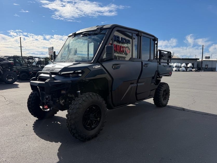 2027 CAN-AM Defender XU MAX Limited UTV