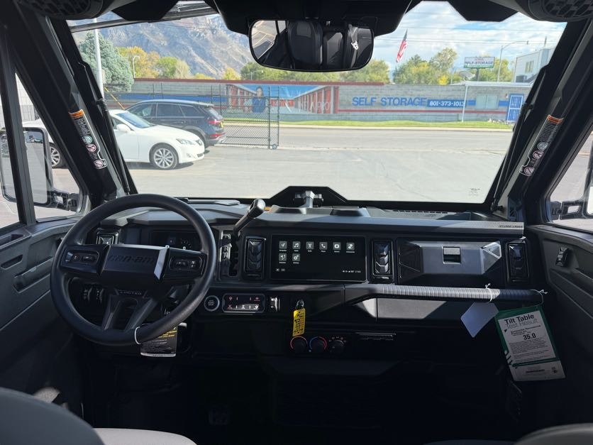 2027 CAN-AM Defender XU MAX Limited UTV