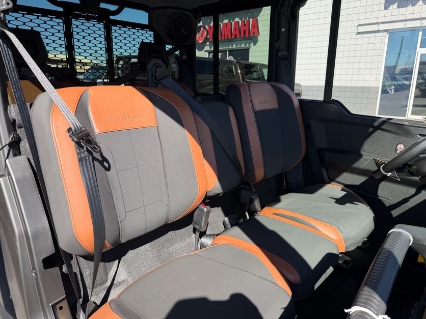 2027 CAN-AM Defender XU MAX LONE STAR CAB UTV