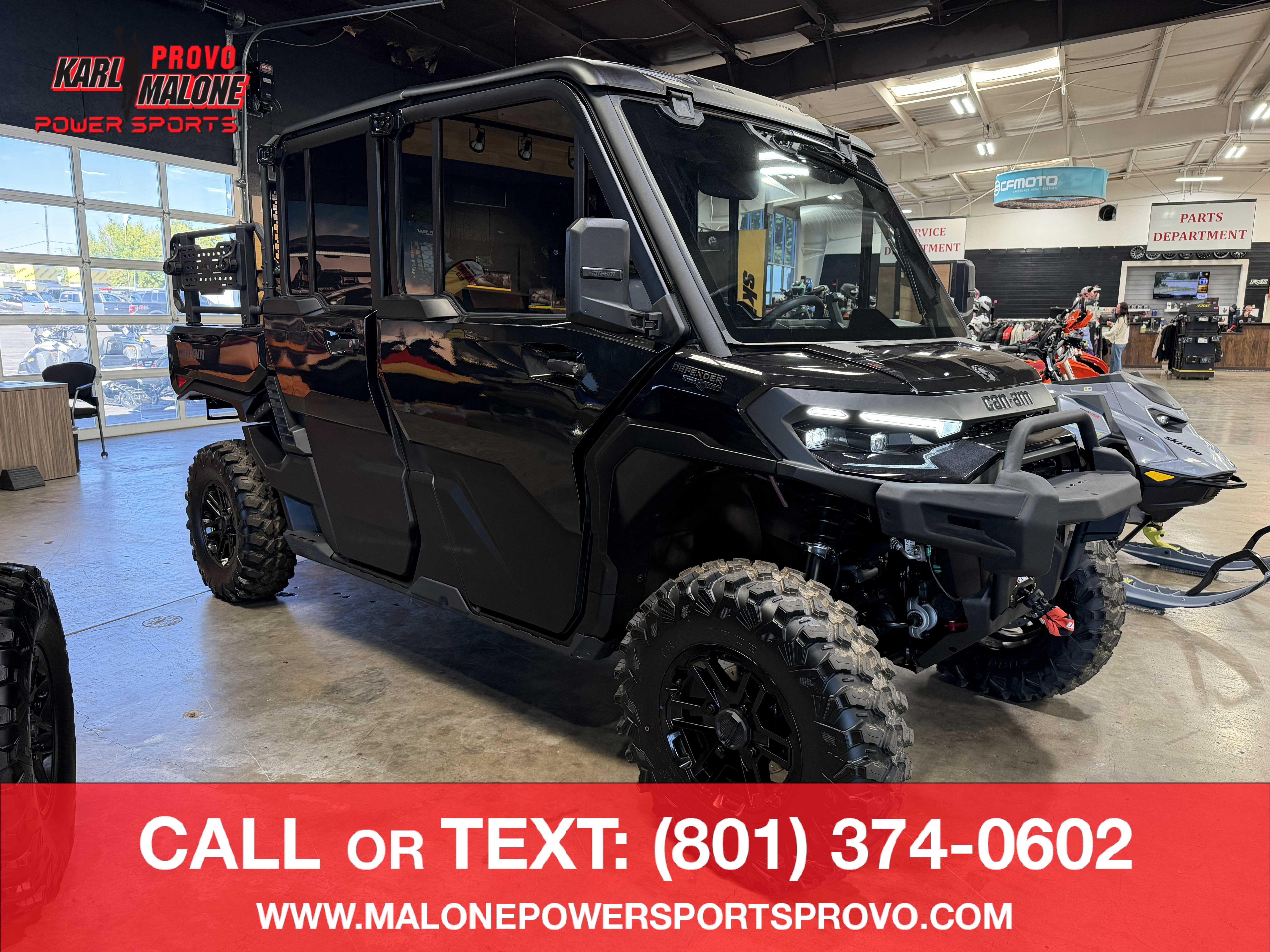 2027 CAN-AM Defender XU MAX LONE STAR CAB UTV