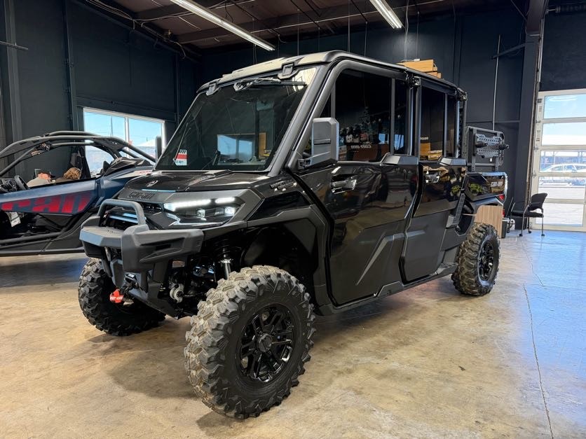 2027 CAN-AM Defender XU MAX LONE STAR CAB UTV