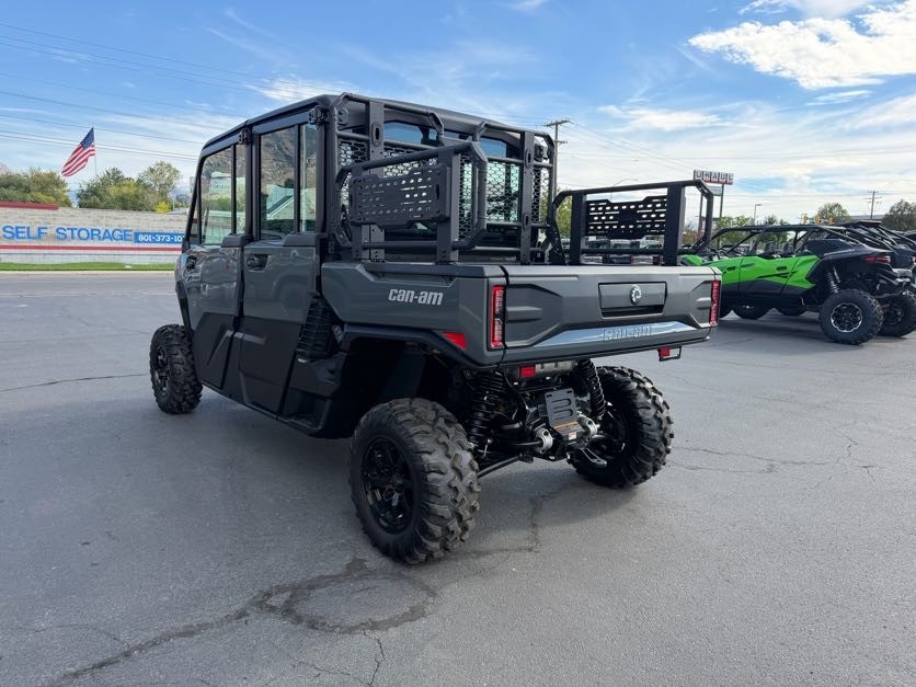 2027 CAN-AM Defender XU MAX XT CAB UTV